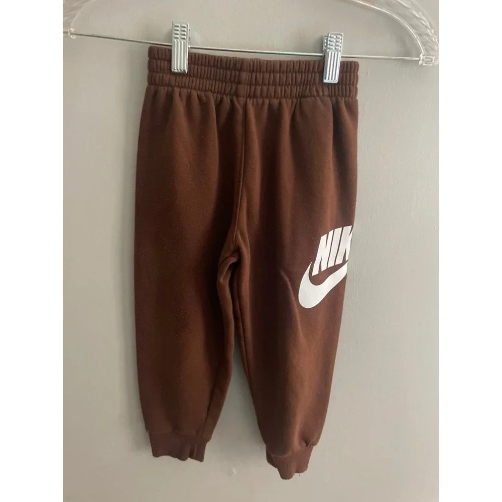 Nike Kids Brown Fleece Hoodie and Joggers Tracksuit Set 4T Futura Logo